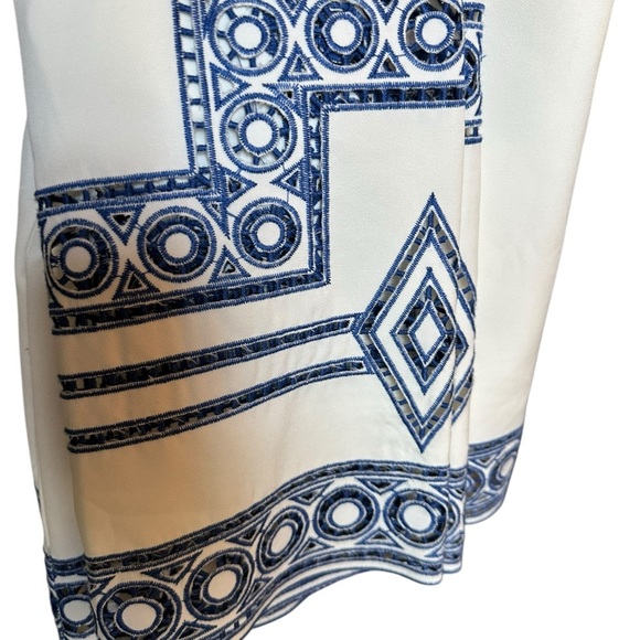 Sugarlips | White Blue Embroidered Pattern Off-Shoulder Boho Blouse Size Small - Picture 9 of 13